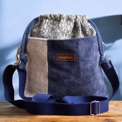 Torebka damska listonoszka z kominem