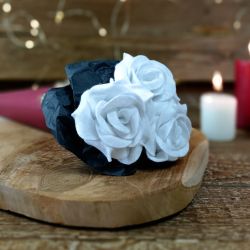 Bukiet róż z filcu - biały 