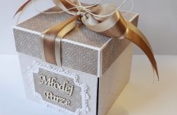 Pudełko, kartka na ślub beżowa