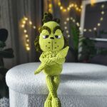 Maskotka Grinch, Prezent na Mikołaja, Prezent przytulanka dla dziecka - Kolor: jasny zielony i ciemny khaki.