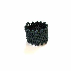 Pierścionek koralikowy zielony 15