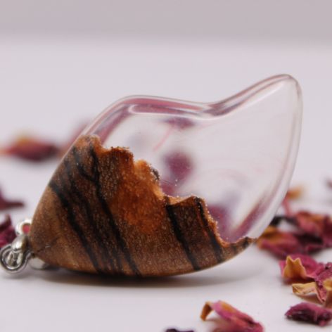 Zebra Glow, drewno i żywica epoksydowa