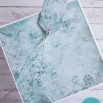 Kartka urodzinowa dla fotografki 3, personalizacja - Tył kartki i tył etykietki