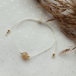 Bransoletka z kuleczką kwarcu cappuccino - Subtelna bransoletka dla minimalistki