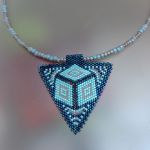 Naszyjnik Trójkąt Geometryczne Wzory Krótki 25.154 - 