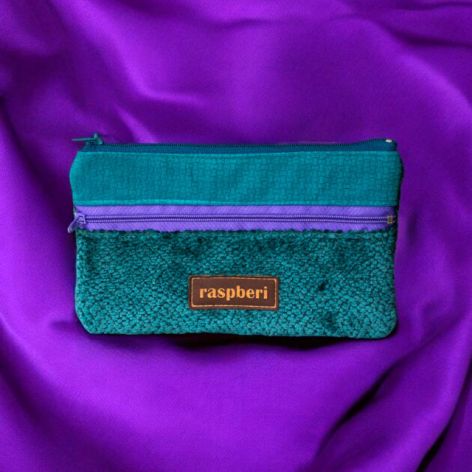 Portfel w kolorze turkusowym