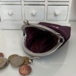 Portmonetka oberżynowa Sakura haftowana - 