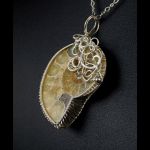 Ammonit, srebrny wisior z ammonitem - Amonit, Skamielina amonitu, Srebrny wisior ze skamieliną amonitu, ręcznie wykonany, prezent dla niej, prezent dla mamy, prezent urodzinowy