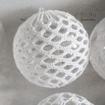 Zestaw szydełkowych bombek - 