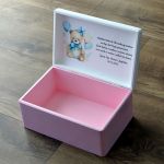 Kuferek Wspomnień Myszka Pudełko na pamiątki - Kuferek wspomnień dla dziewczynki personalizowane pudełko na pamiątki z dzieciństwa, zdjęcia prezent na roczek chrzest komunię myszka