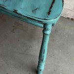 Krzesło turkusowe shabby chic, patyczak – z charakterem - 