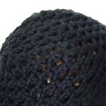 ażurowy beret - zbliżenie na ażurowy wzór
