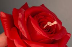 Świeca kwiat róży z wosku pszczelego