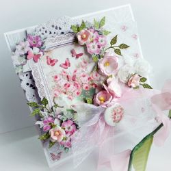 Kartka ślubna w pastelowych kwiatach