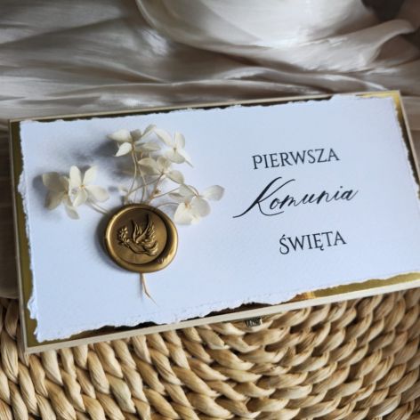 Drewniane pudełko na pieniądze
