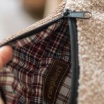 Nerka handmade z pudroworóżowego baranka unikatowa saszetka - 