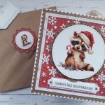 Kartka świąteczna z uroczym szopem - Tył koperty z ozdobnym kółeczkiem