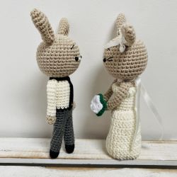 Młoda para króliczki szydełkowe prezent ślubny 4