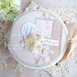 Komunijny album w pudełku 618