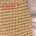 Mała torebka na ramię, etui na telefon,listonoszka whisky.  - 