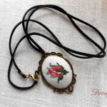 Medalion z haftem - 