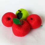 Jabłko z filcu szyte czerwone lub zielone - Jabłko