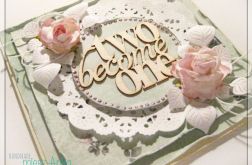 Delikatna kartka na Ślub z różyczkami