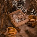 Sojowa tabliczka w kształcie bombki o świątecznym zapachu - tabliczka sojowa bombka choinka święta