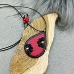 „LOUISE” wisiorek z glinki polimerowej - „LOUISE” wisiorek z glinki polimerowej