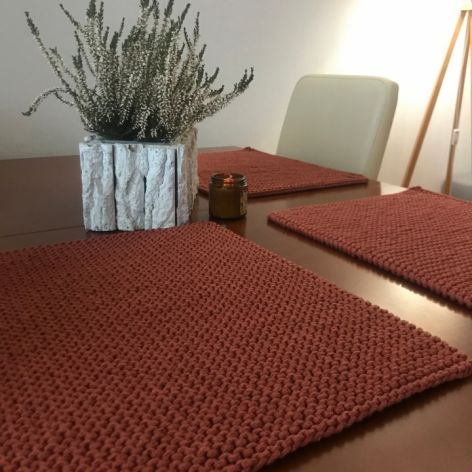 Podkładka na stół,pod talerz z sznurka 3mm,30x40cm.