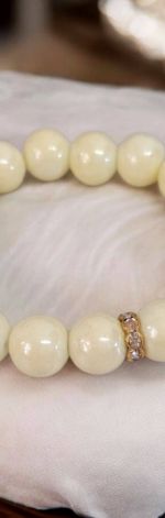 Bransoletka na gumce kokardka