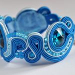 Bransoletka niebieska ze szklanymi kaboszonam - bransoletka to doskonały prezent dla siebie lub bliskiej osoby