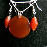 Czerwony karneol, delikatny zestaw biżuterii, wisiorek, kolczyki, łańcuszek - 