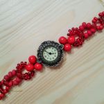 Zegarek z czerwoną bransoletką - bransoletka z zegarkiem