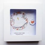 Kartka z szatką na Chrzest minimalistyczna  - Ręcznie robiona kartka w pudełku na Chrzest