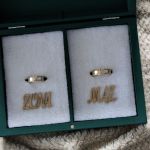 Pudełko na obrączki Butelkowa Zieleń i Złoto - Pudełko na obrączki glamour butelkowa zieleń ze złotem ślubna szkatułka na obrączki z imionami Pary Młodej