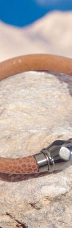 Bransoletka rzemykowa łososiowa