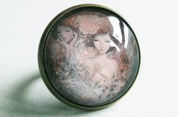 W ogrodach marzeń PIERŚCIEŃ