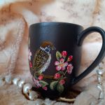 Ręcznie malowany mazurek na kwitnącej jabłoni kubek 400 ml.  - ręcznie malowane