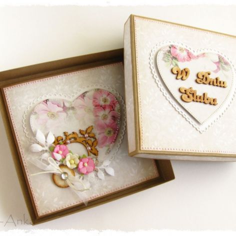 Kartka na ślub w pudełku