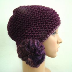 fioletowa czapka