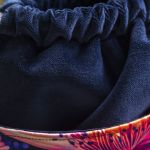 Granatowa listonoszka z kominem z weluru w kwiaty – handmade, unikat - 