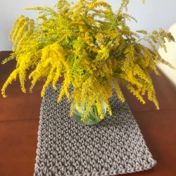 Bieżnik ręcznie robiony,obrus na stół mech ,35x60cm 5mm.