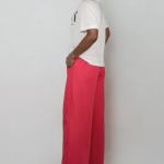 Eleganckie spodnie malinowe z dzianiny dresowej z szerokimi nogawkami. - 