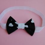 Opaska niemowlęca "Serduszka i kropeczki w czerni i bieli" - 