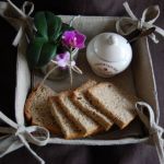 Haftowany koszyk na pieczywo - 