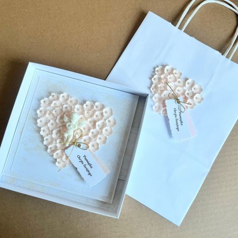 072,kartka na chrzest św. w pudełku z torebką