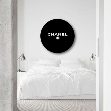 Chanel - obraz w okrągłej ramię