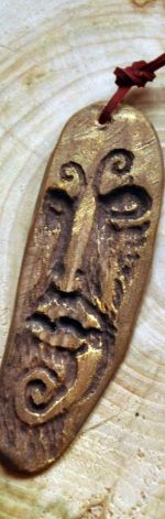 Wood face naszyjnik 2