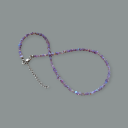 Naszyjnik z lawendowych ognistych Opali 